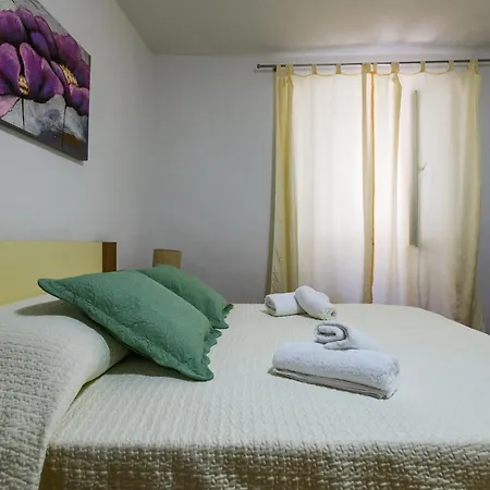 Pretty In The Centre - Old Town Appartement Zadar