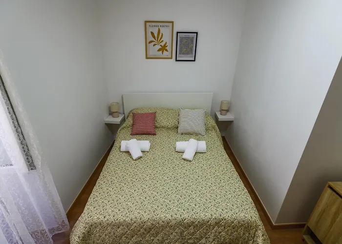 Pretty In The Centre - Old Town Zára