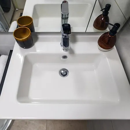 Pretty In The Centre - Old Town Daire