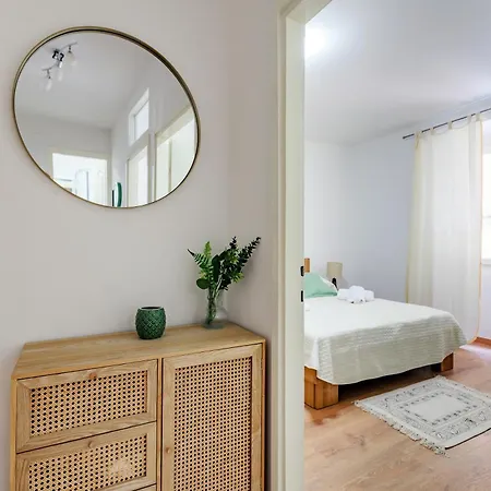 Pretty In The Centre - Old Town Daire *